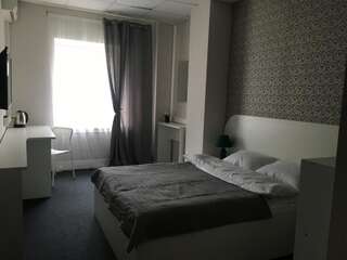 Гостиница Мини-отель Линдсей Москва Улучшенный двухместный номер с 1 кроватью-1