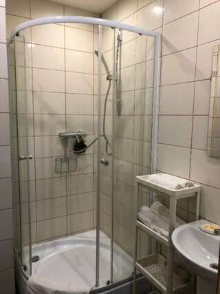 Гостиница Линдсей Москва Улучшенный двухместный номер с 1 кроватью-4