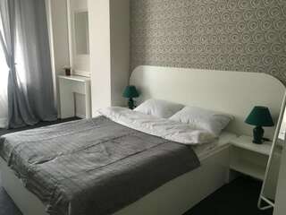 Гостиница Линдсей Москва улучшенный стандарный номер-2