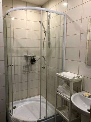 Гостиница Линдсей Москва Улучшенный двухместный номер с 2 отдельными кроватями-2