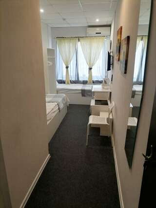 Гостиница Линдсей Москва Двухместный номер эконом-класса с 2 отдельными кроватями-3