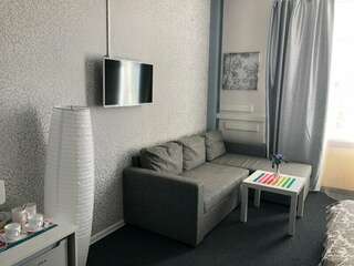 Гостиница Линдсей Москва Cемейный номер с собственной ванной комнатой-8