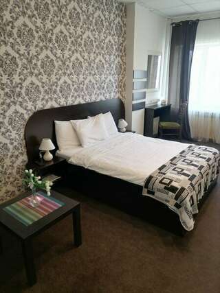 Гостиница Линдсей Москва Улучшенный двухместный номер с 1 кроватью-2